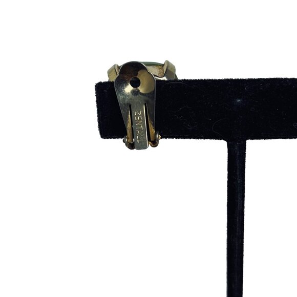 Zentall Large Gold Tone And Light Green Glass Clip On Earrings Signed (5233) - Picture 6 of 6